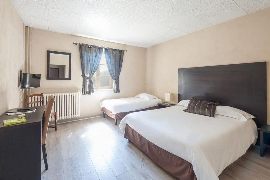 Logis Hotel-Restaurant Saint Romain Anse Ruang foto
